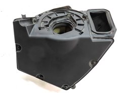 Thumbnail 6: 17-20 AUDI A4 (B9 8W) 2.0L TURBO ENGINE MOTOR AIR CLEANER FILTER BOX (VIN: M)