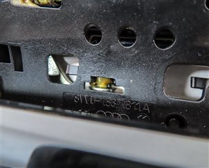 Thumbnail 6: 17-21 AUDI ALLROAD A4 A5 S5 (B9 8W 8WS F5) LEFT FRONT DRIVER DOOR HANDLE (BLACK)