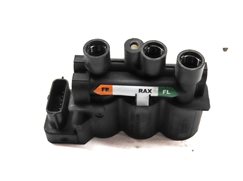 Thumbnail 4: 2015 LAND RANGE ROVER SPORT (L494) FRONT AIR SUSPENSION VALVE BLOCK