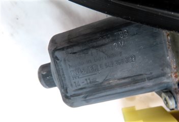 Thumbnail 7: 2014-2020 RANGE ROVER SPORT (L494) REAR RIGHT DOOR WINDOW REGULATOR w/ MOTOR