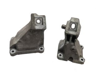 Thumbnail 1: 2015 LAND RANGE ROVER SPORT (L494) 3.0L SUPER ENGINE MOTOR MOUNT BRACKET SET/2