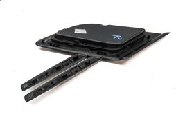 Thumbnail 5: 2015 LAND RANGE ROVER SPORT (L494) FRONT RIGHT PASSENGER FENDER TRIM GRILLE