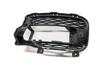 Thumbnail 2: 2014-2017 RANGE ROVER SPORT (L494) LEFT FRONT DRIVER FOGLIGHT GRILLE TRIM