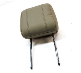 Thumbnail 3: 14-17 RANGE ROVER SPORT L494 REAR 2ND ROW RIGHT SEAT HEADREST (BEIGE)