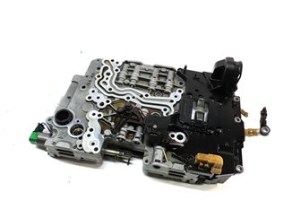 Thumbnail 1: 14-16 LR4 - RANGE ROVER SPORT (L405 L494) TRANSMISSION VALVE BODY w/ START STOP