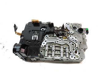 Thumbnail 4: 14-16 LR4 - RANGE ROVER SPORT (L405 L494) TRANSMISSION VALVE BODY w/ START STOP
