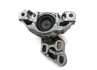 Thumbnail 4: 2019 MERCEDES GLA250 (X156) 2.0L TURBO AUTO TRANSMISSION MOUNT BRACKET