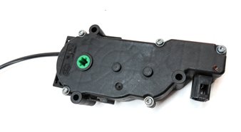 Thumbnail 5: 2019 MERCEDES GLA250 (X156) REAR TRUNK HATCH LID LOCK LATCH ACTUATOR w/MOTOR