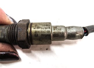 Thumbnail 4: 19 MERCEDES GLA250 (X156) 2.0L TURBO ENGINE PRE/POST CAT OXYGEN O2 SENSOR SET/2