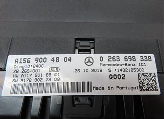Thumbnail 7: 2019 MERCEDES GLA250 FRONT DASH SPEEDOMETER INSTRUMENT CLUSTER (45k)