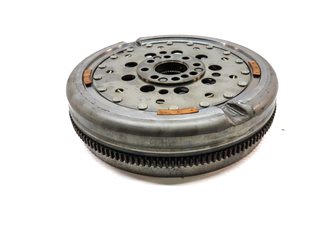 Thumbnail 7: 2018-2020 MERCEDES B250 CLA250 GLA250 (C117 W246 X156) DUAL MASS FLYWHEEL
