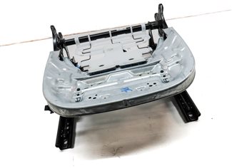 Thumbnail 3: 16-20 MERCEDES GLA250 (X156) PASSENGER LOWER BOTTOM HEATED SEAT CUSHION (BEIGE)
