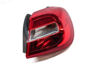 Thumbnail 4: 15-20 MERCEDES GLA250 W156 REAR RIGHT PASSENGER OUTER QUARTER TAILLIGHT LAMP