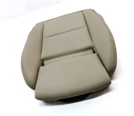 Thumbnail 3: 19 MERCEDES GLA250 (X156) FRONT RIGHT PASSENGER LOWER MEMORY SEAT CUSHION(BEIGE)