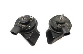 Thumbnail 4: 2007-2015 AUDI Q7 R8 (4L 4S) HIGH & LOW TONE NOTE SIGNAL SAFETY HORN SET-2