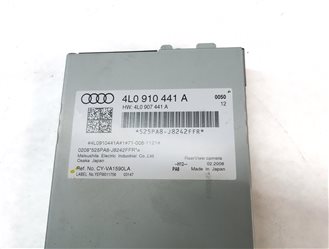 Thumbnail 4: 2007-2009 AUDI Q7 (4L) REARVIEW CAMERA CONTROL MODULE