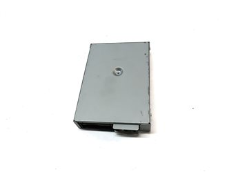 Thumbnail 5: 2007-2009 AUDI Q7 (4L) REARVIEW CAMERA CONTROL MODULE