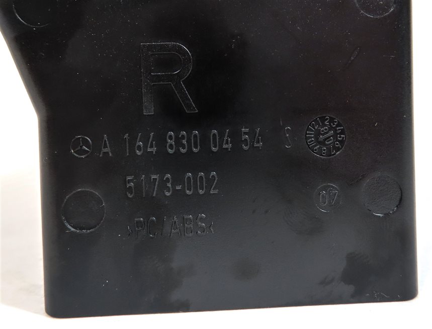 Thumbnail 6: 2009 MERCEDES GL320 (X164) REAR CENTER CONSOLE HEAT AIR AC HVAC VENT (BROWN)
