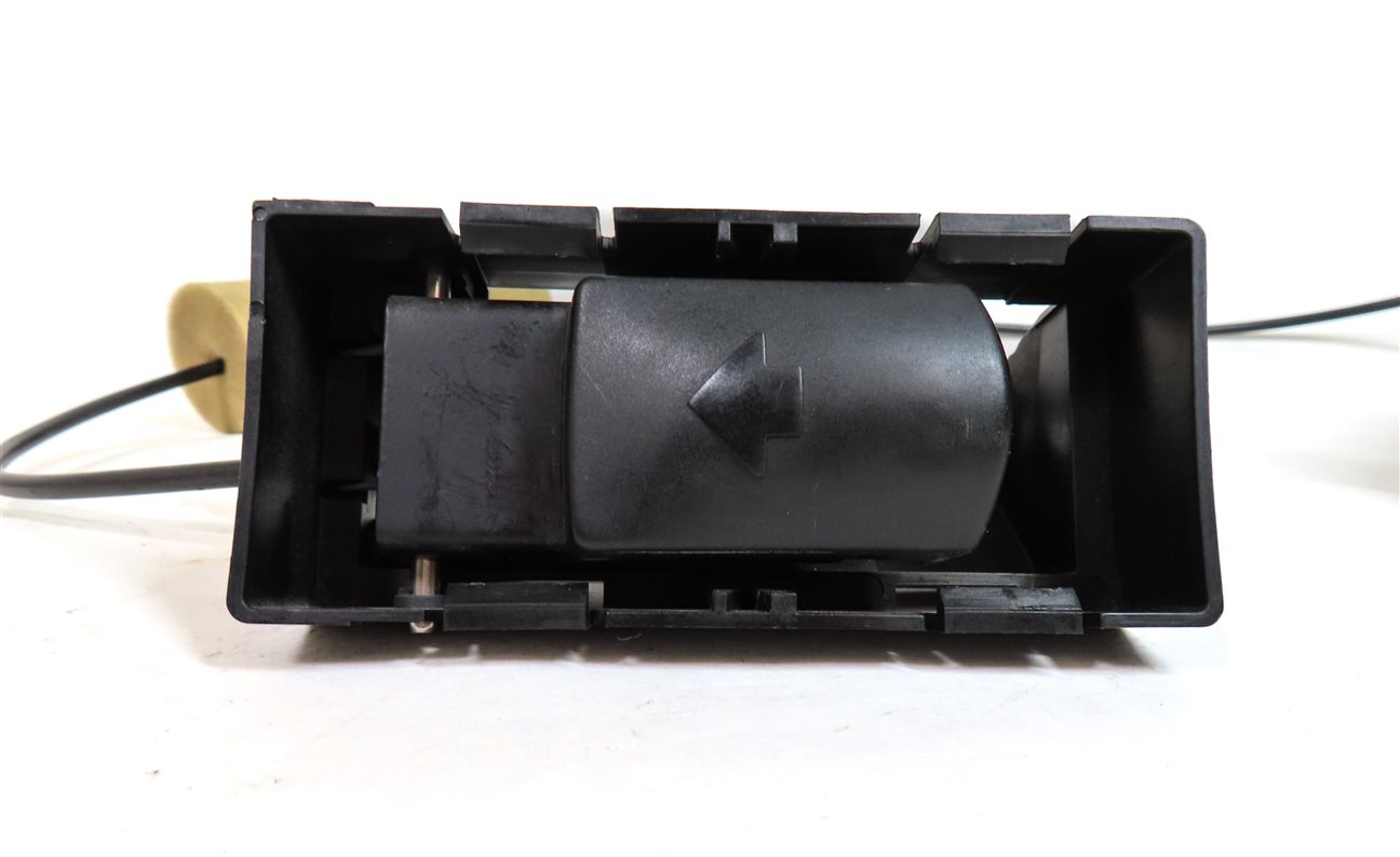 Thumbnail 5: 2009 MERCEDES GL320 (X164) REAR TRUNK TAILGATE HATCH LATCH w/RELEASE HANDLE