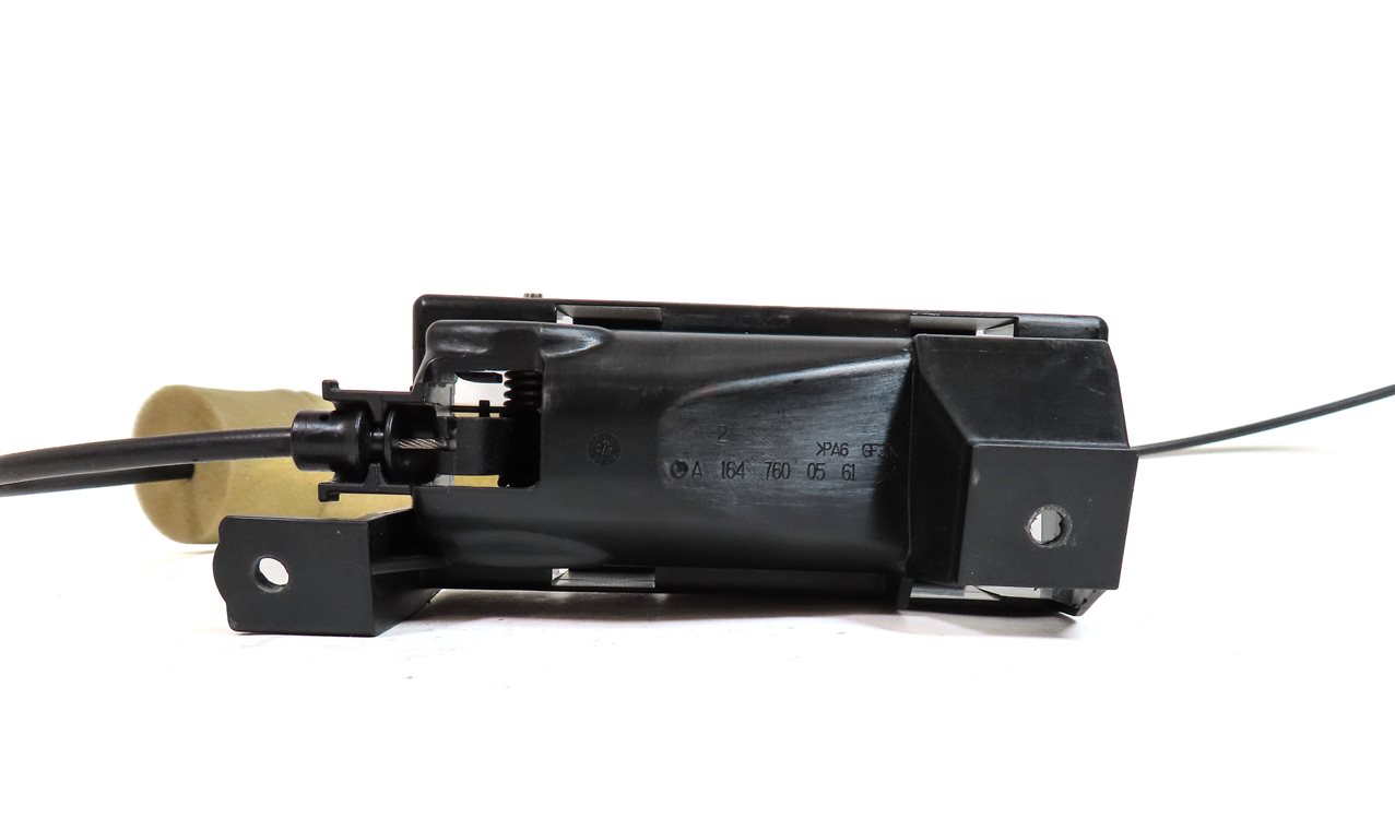 Thumbnail 6: 2009 MERCEDES GL320 (X164) REAR TRUNK TAILGATE HATCH LATCH w/RELEASE HANDLE
