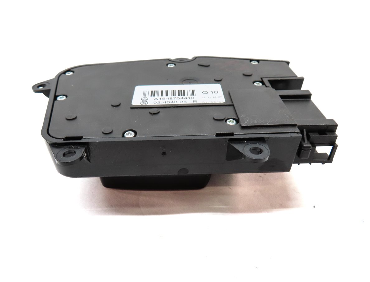 Thumbnail 7: 2009 MERCEDES GL320 (X164) FRONT RIGHT PASSENGER MEMORY SEAT ADJUST SWITCH