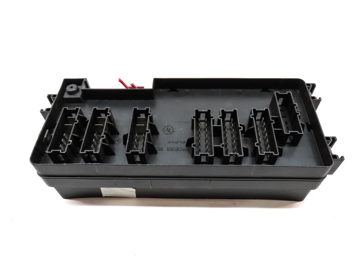 Thumbnail 7: 2009 MERCEDES GL320 (X164) 3.0L REAR FUSE BOX