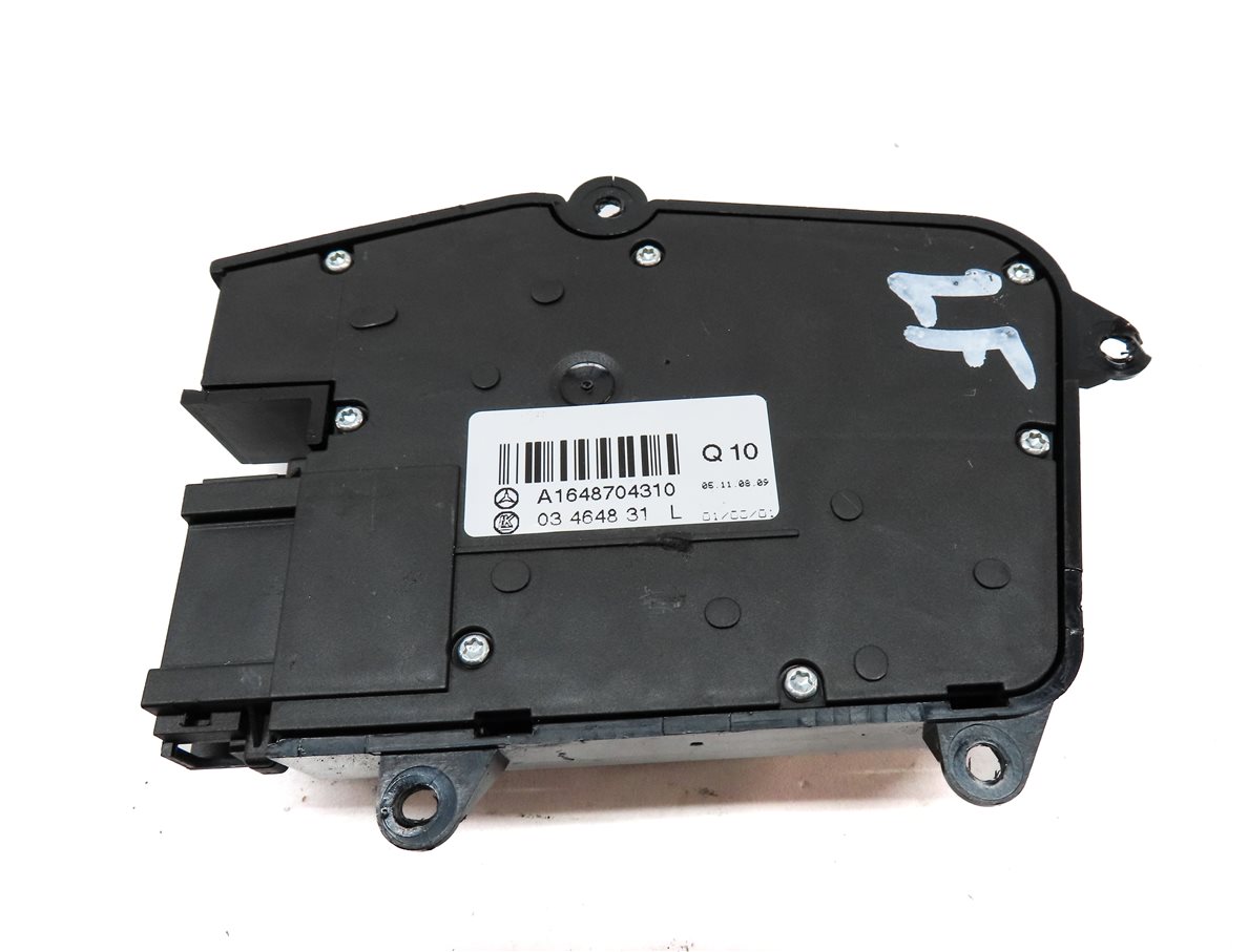 Thumbnail 6: 2009 MERCEDES GL320 (X164) FRONT LEFT DRIVER MEMORY SEAT POSITION ADJUST SWITCH