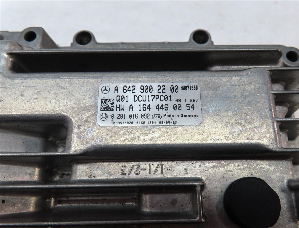 Thumbnail 8: 2009 MERCEDES GL320 (X164) 3.0L DIESEL ENGINE EMISSIONS CONTROL MODULE