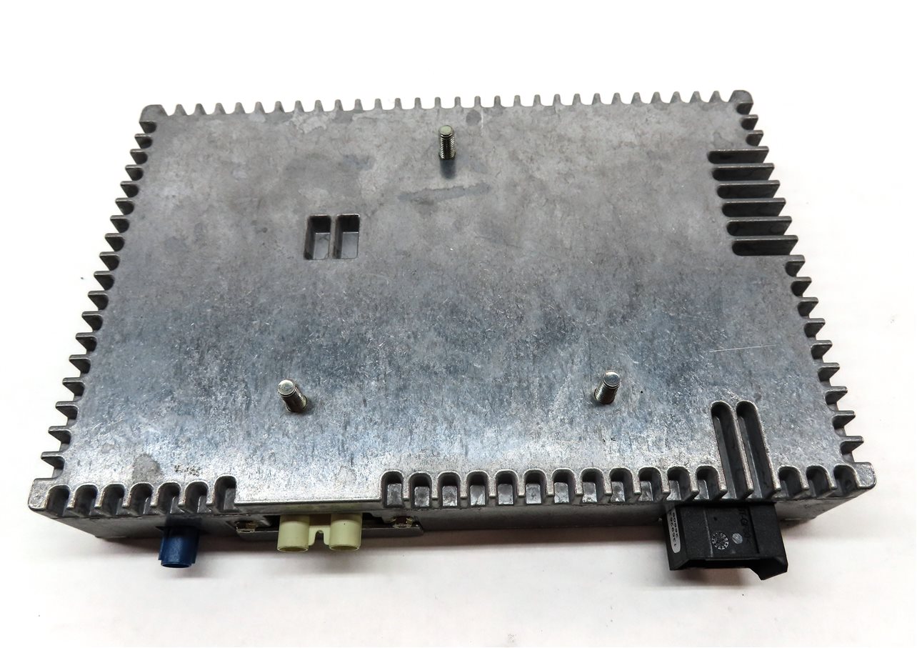 Thumbnail 6: 2009 MERCEDES GL320 (X164) SIRIUS SATELLITE RADIO CONTROL MODULE