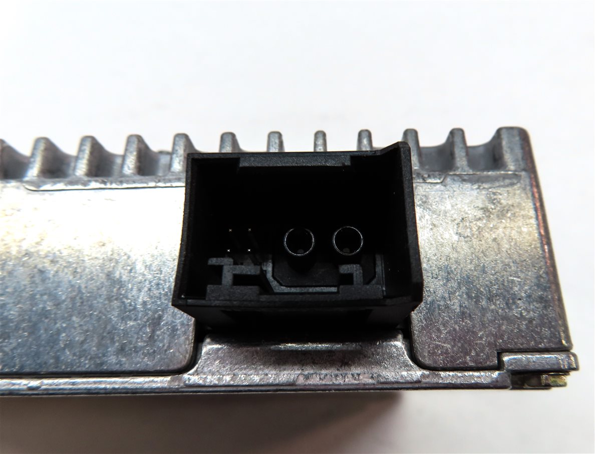 Thumbnail 8: 2009 MERCEDES GL320 (X164) SIRIUS SATELLITE RADIO CONTROL MODULE