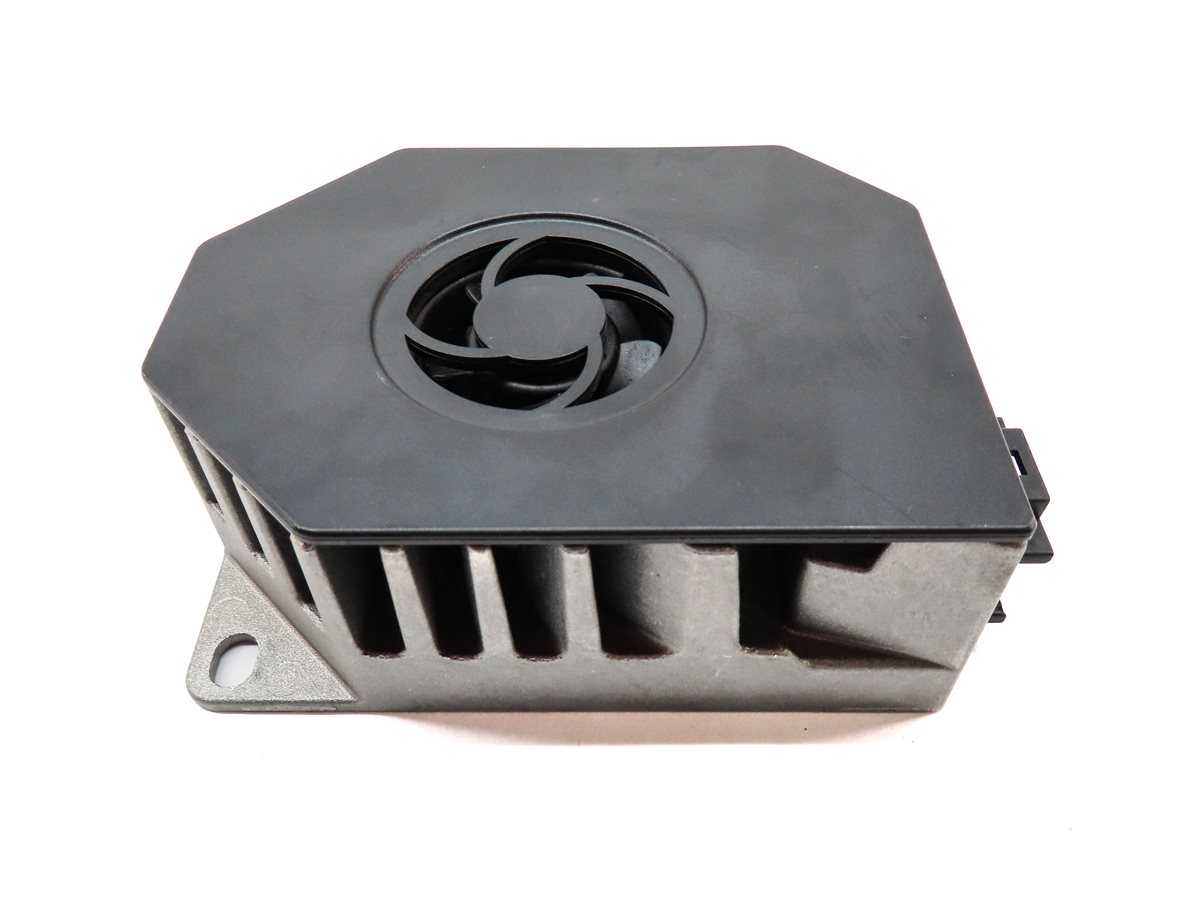 Thumbnail 4: 2009 MERCEDES GL320 (X164) RADIO AUDIO SOUND SYSTEM SUBWOOFER AMPLIFER AMP
