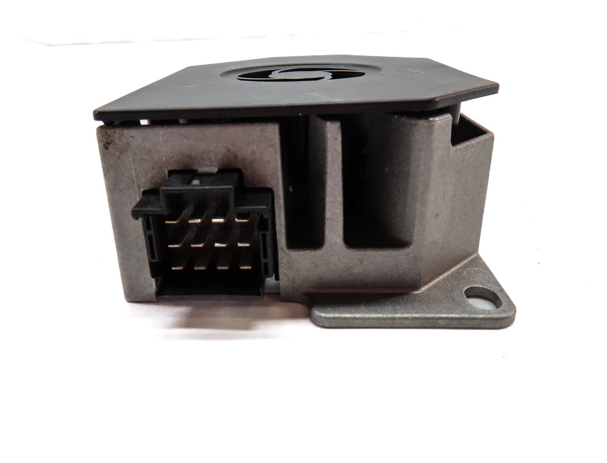 Thumbnail 5: 2009 MERCEDES GL320 (X164) RADIO AUDIO SOUND SYSTEM SUBWOOFER AMPLIFER AMP