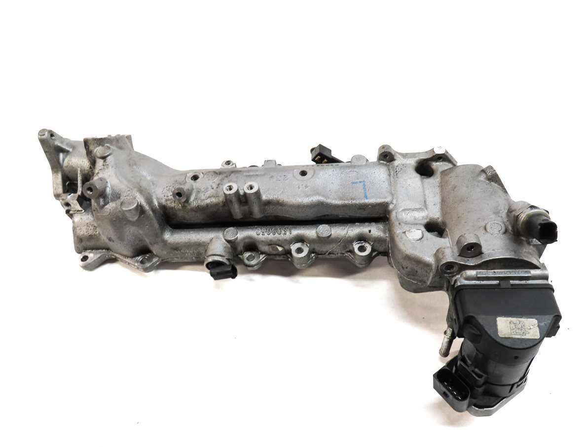 Thumbnail 4: 09-13 MERCEDES GL ML R (W164 W251 X164) 3.0L OM642 DIESEL LEFT INTAKE MANIFOLD