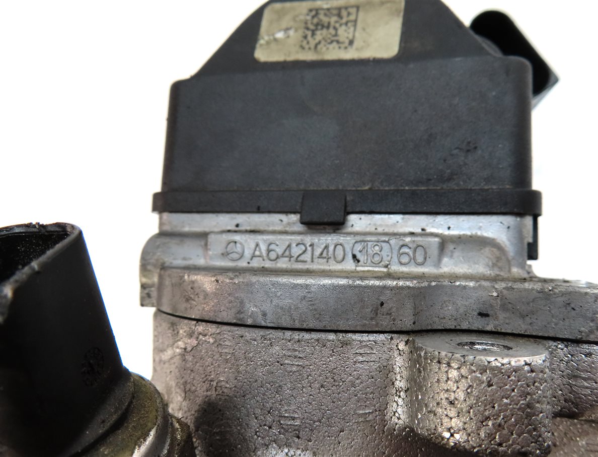 Thumbnail 7: 09-13 MERCEDES GL ML R (W164 W251 X164) 3.0L OM642 DIESEL LEFT INTAKE MANIFOLD