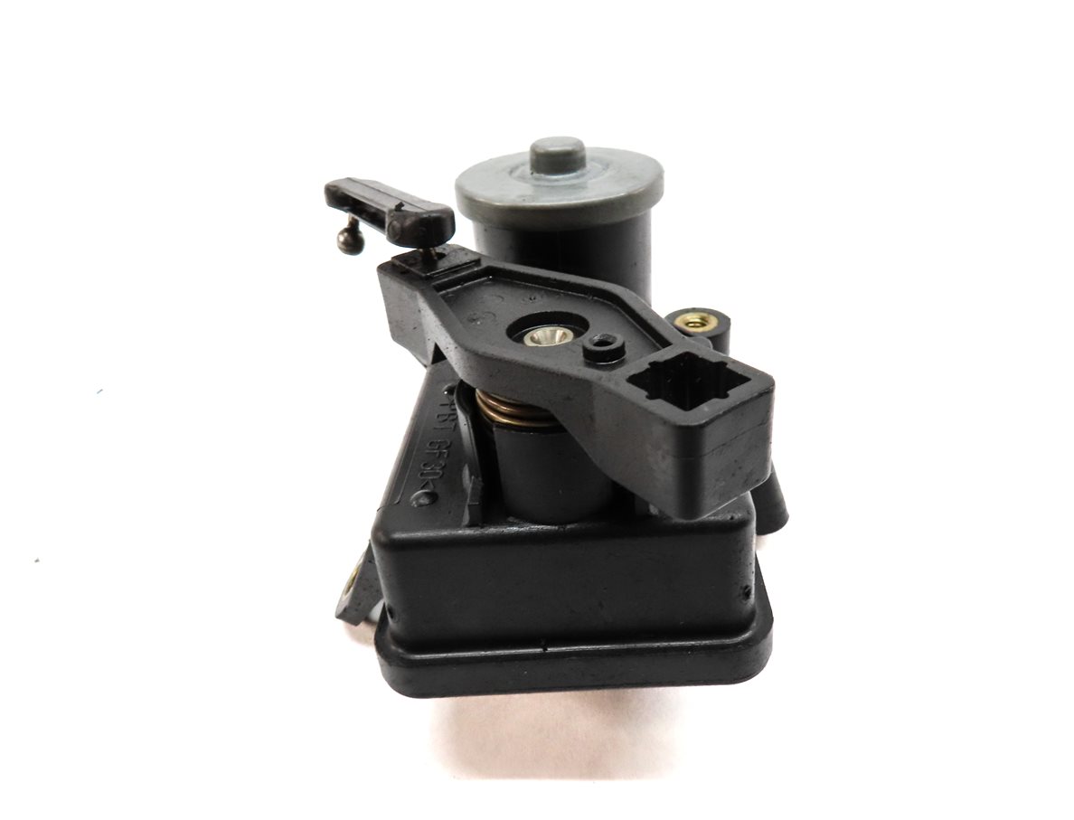 Thumbnail 4: 09 MERCEDES GL320 (X164) 3.0L DIESEL INTAKE MANIFOLD RUNNER VALVE SERVO ACTUATOR