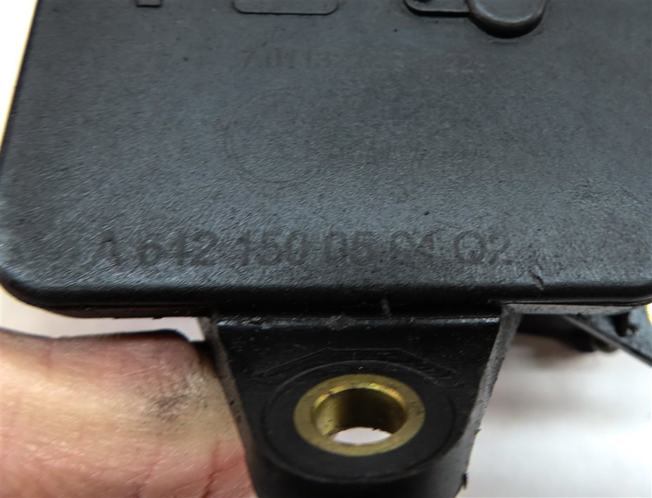 Thumbnail 8: 09 MERCEDES GL320 (X164) 3.0L DIESEL INTAKE MANIFOLD RUNNER VALVE SERVO ACTUATOR
