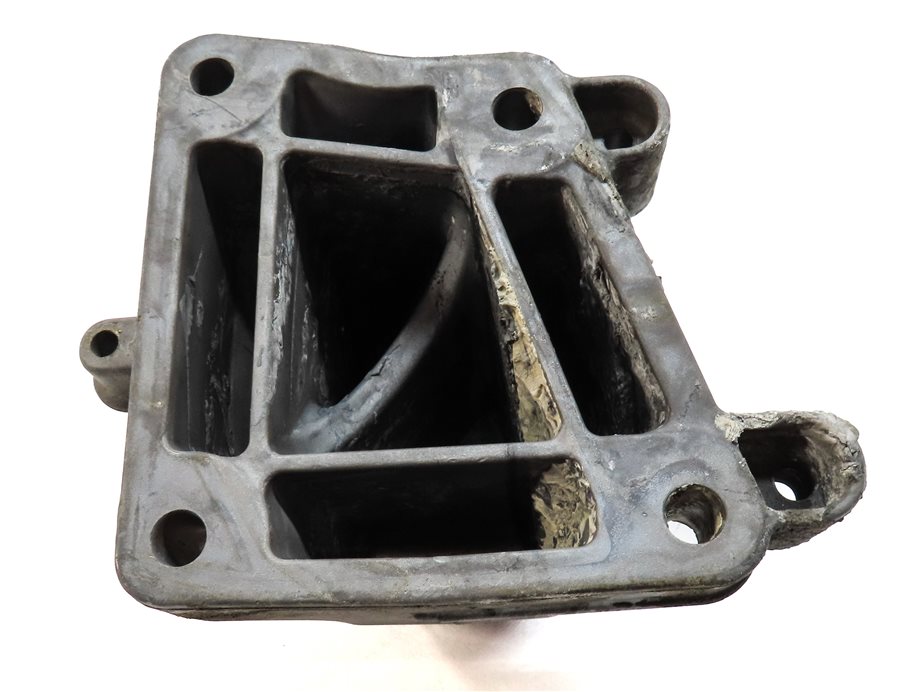 Thumbnail 7: 2009 MERCEDES GL320 (X164) 3.0L DIESEL RIGHT ENGINE MOTOR MOUNT BRACKET