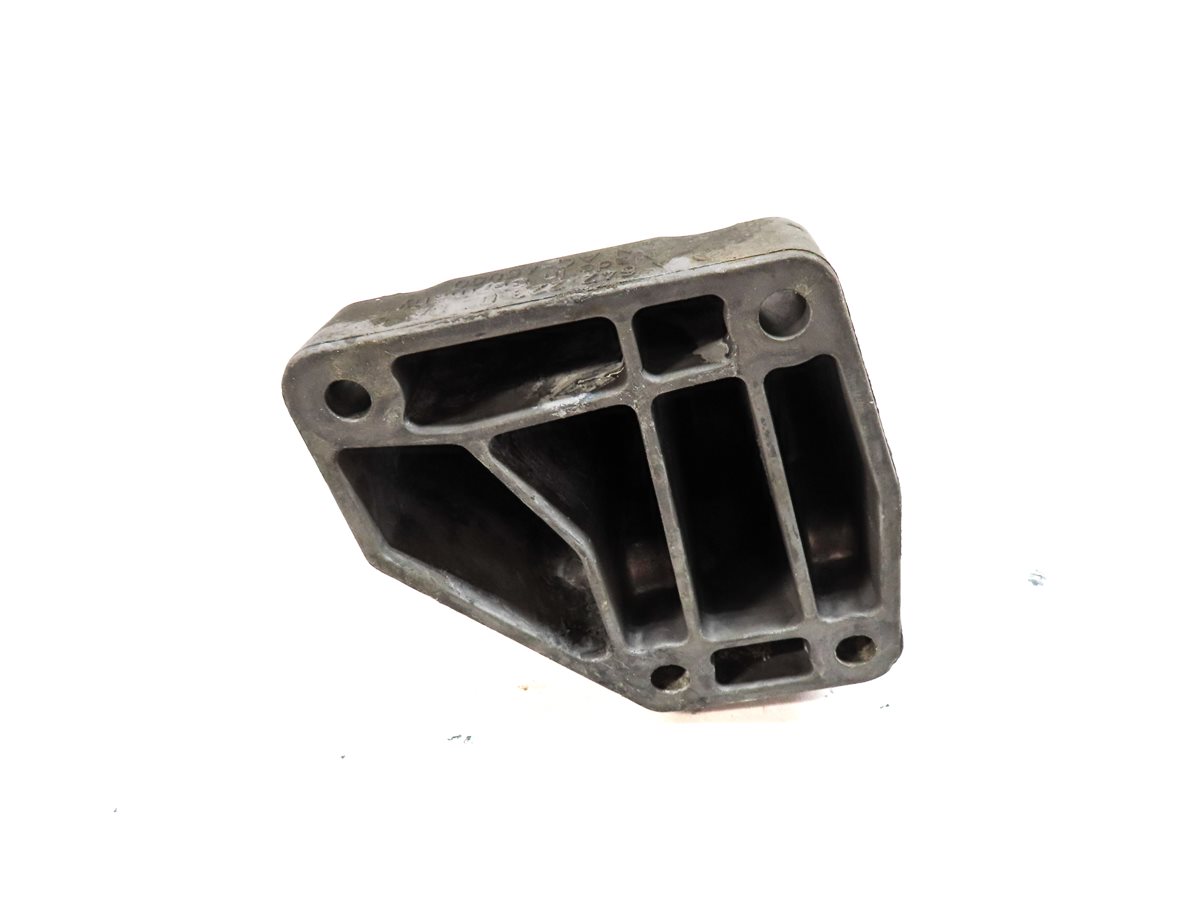 Thumbnail 5: 2009 MERCEDES GL320 (X164) 3.0L DIESEL LEFT ENGINE MOTOR MOUNT BRACKET
