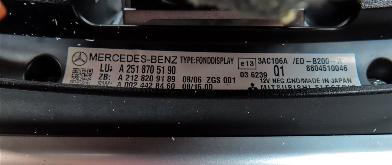Thumbnail 12: 2009 MERCEDES GL320 GL450 GL550 GLK350 ML320 ML350 ML550 - REAR VIDEO SCREEN