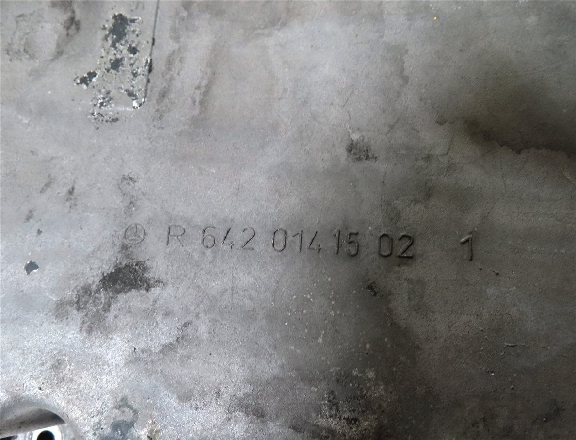 Thumbnail 6: 07-11 MERCEDES GL320 GL350 ML320 ML350 R350 3.0L DIESEL UPPER ENGINE OIL PAN