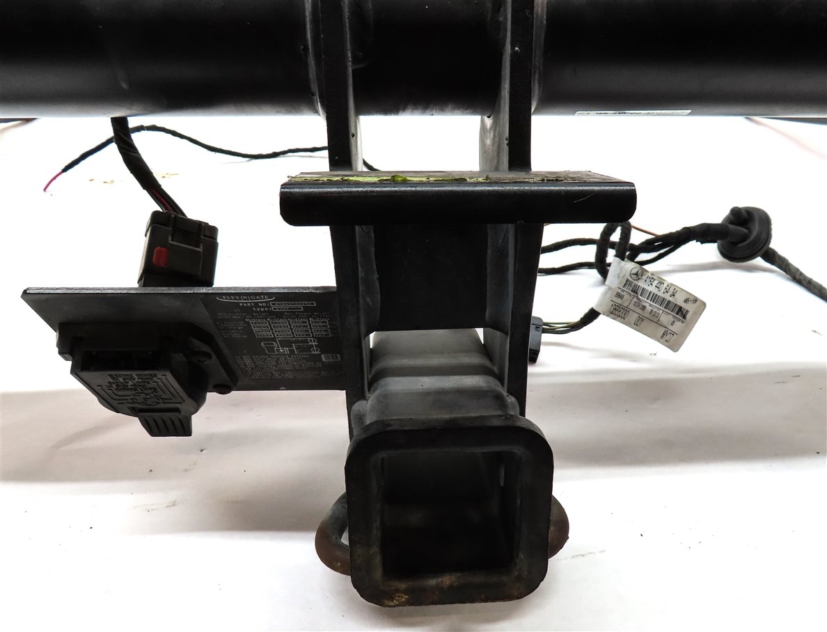 Thumbnail 5: 09-12 MERCEDES GL-CLASS (X164) REAR TOW HITCH TRAILER TOWING HITCH