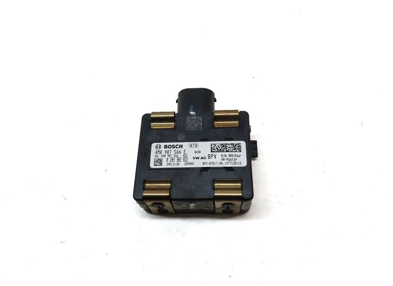 Thumbnail 2: 17-19 AUDI A4 A5 S5 RS5 B9 C8 REAR RIGHT BLIND SPOT RADAR SENSOR MODULE (MASTER)