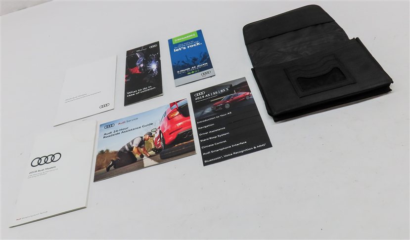 Thumbnail 2: 2019 AUDI A5 SPORTBACK (8W6) OWNERS MANUAL BOOKLET SET 6 w/ CARRY CASE