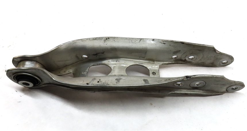Thumbnail 4: 2019 AUDI A5 SPORTBACK (8W6) REAR LEFT LOWER CONTROL ARM