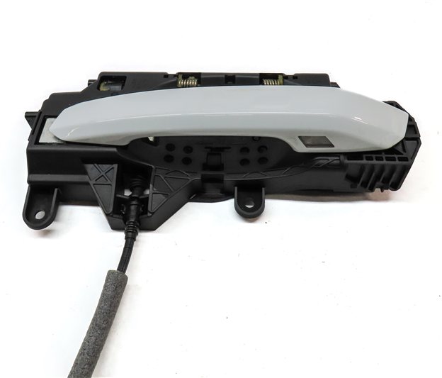 Thumbnail 4: 2017-2021 AUDI ALLROAD A4 A5 S5 (B9 8W 8WS F5) LEFT REAR DOOR HANDLE (WHITE)