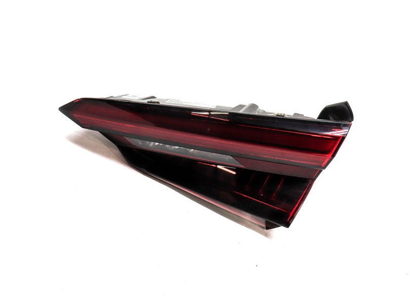 Thumbnail 4: 18-19 AUDI A5 S5 RS5 COUPE SPORTBACK CONVERTIBLE REAR RIGHT INNER TAILLIGHT LED