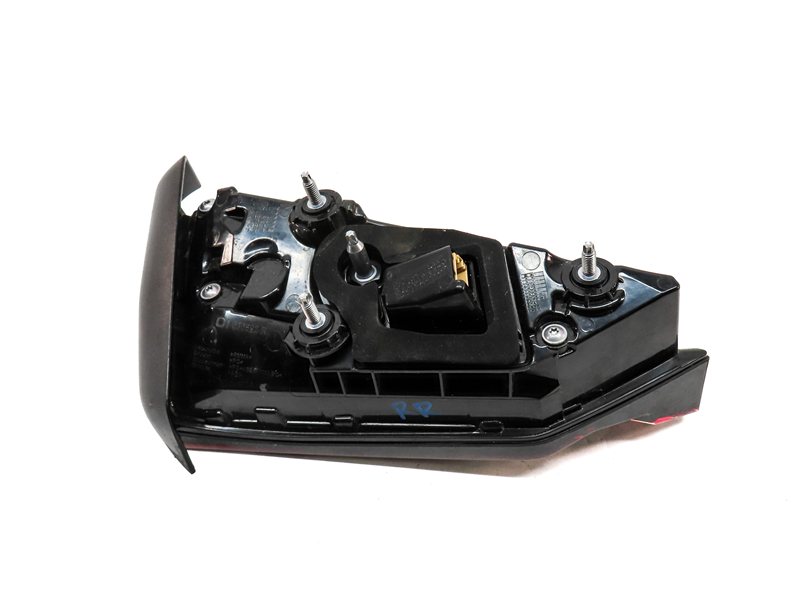 Thumbnail 5: 18-19 AUDI A5 S5 RS5 COUPE SPORTBACK CONVERTIBLE REAR RIGHT INNER TAILLIGHT LED