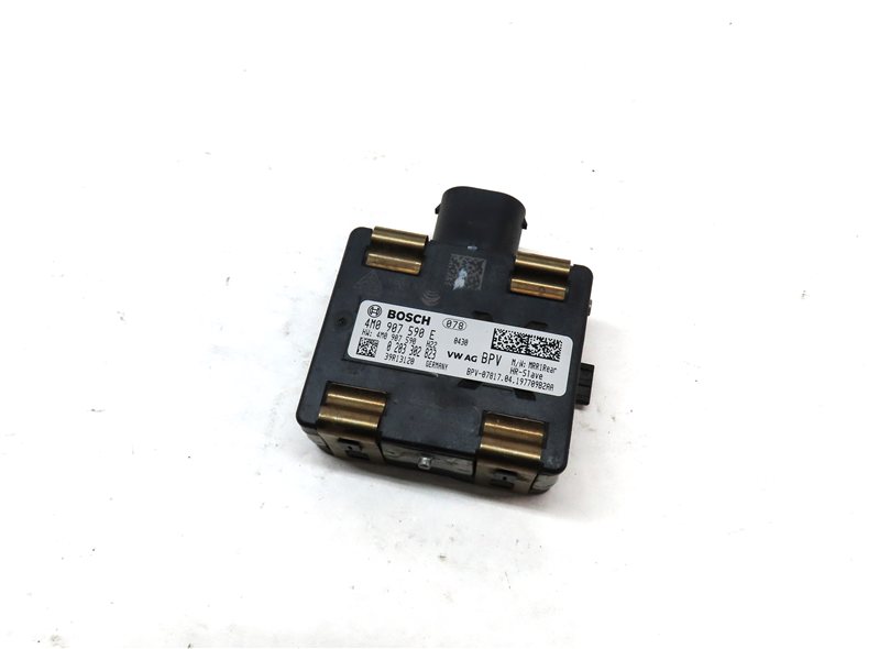 17-19 AUDI A4 A5 S5 RS5 B9 C8 8W6 REAR LEFT BLIND SPOT RADAR SENSOR MODULE SLAVE