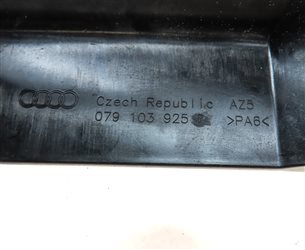Thumbnail 7: 09-12 AUDI A6 A8 (C6 D4 4H) 4.2L ENGINE MOTOR COVER TRIM