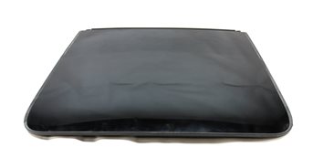 Thumbnail 4: 2011-2018 AUDI A8 (D4 4H) LWB - REAR PANORAMIC SUNROOF SUN ROOF GLASS WINDOW